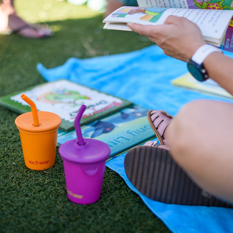 kid-s-sippy-cup-and-water-bottle-set-x6 10oz_kids_cups_straw_reading_blanket_square.jpg