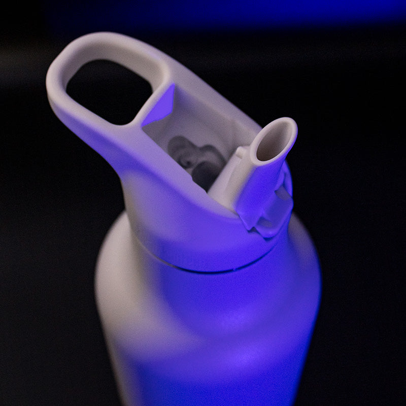 20oz-rise-classic-may-the-4th-e3 20oz_rise_classic_may_the_fourth_starwars_white_bottle_flipseal_square.jpg