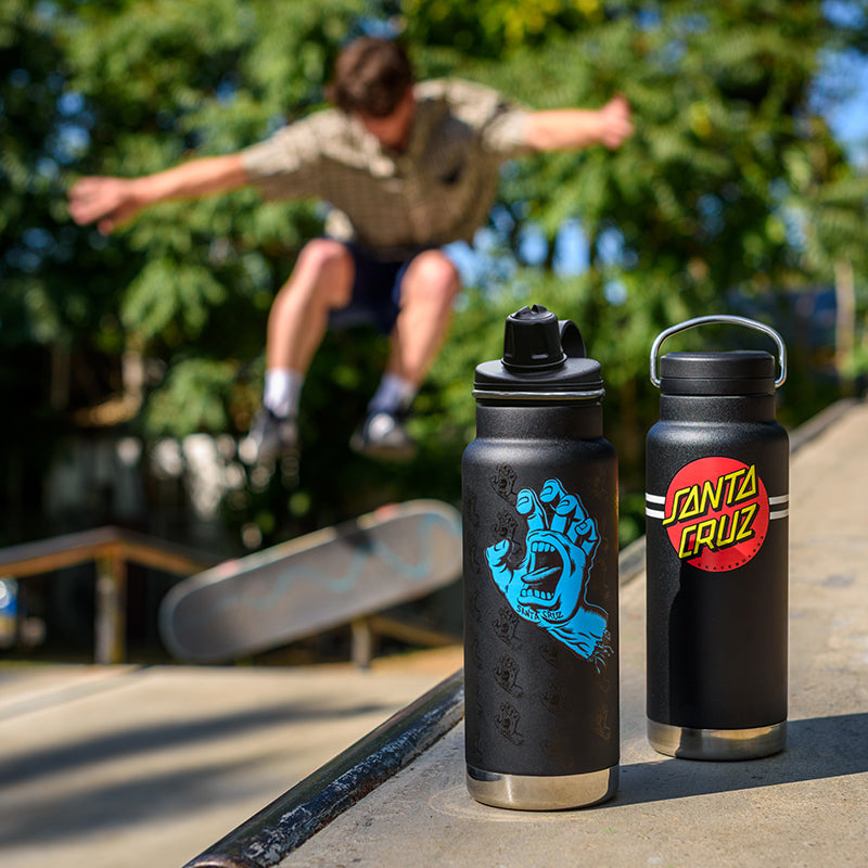 32oz-tkwide-with-chug-cap-santa-cruz-screaming-hand-z9 32oz_20oz_water_bottles_santacruz_skater_ramp_square.jpg