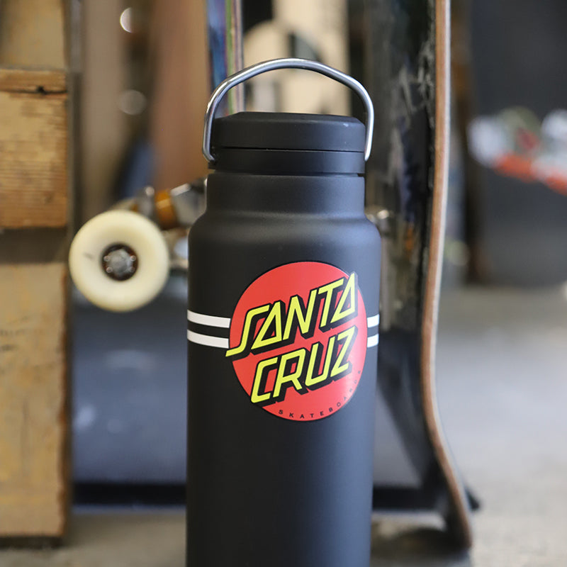 32oz-tkwide-with-twist-cap-santa-cruz-f8 32oz_tkwide_twist_water_bottle_santacruz_dot_wheels_square.jpg