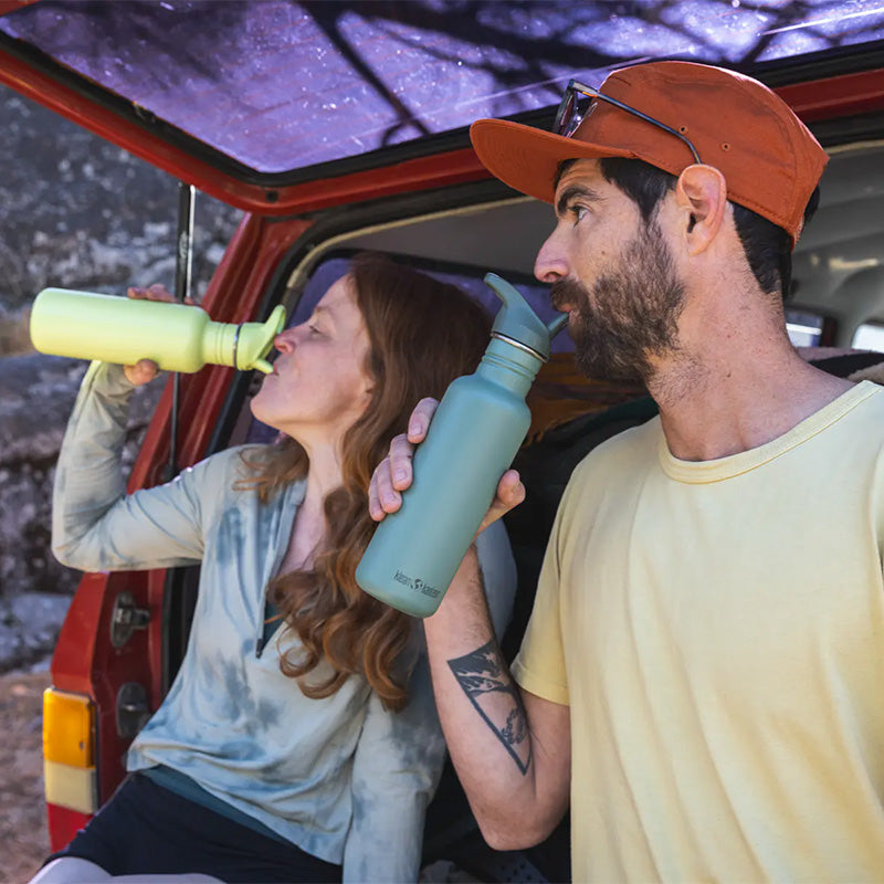 classic-flip-seal-sport-cap-h3 classic_27oz_flip_seal_couple_tailgate_tip-sip_square.jpg