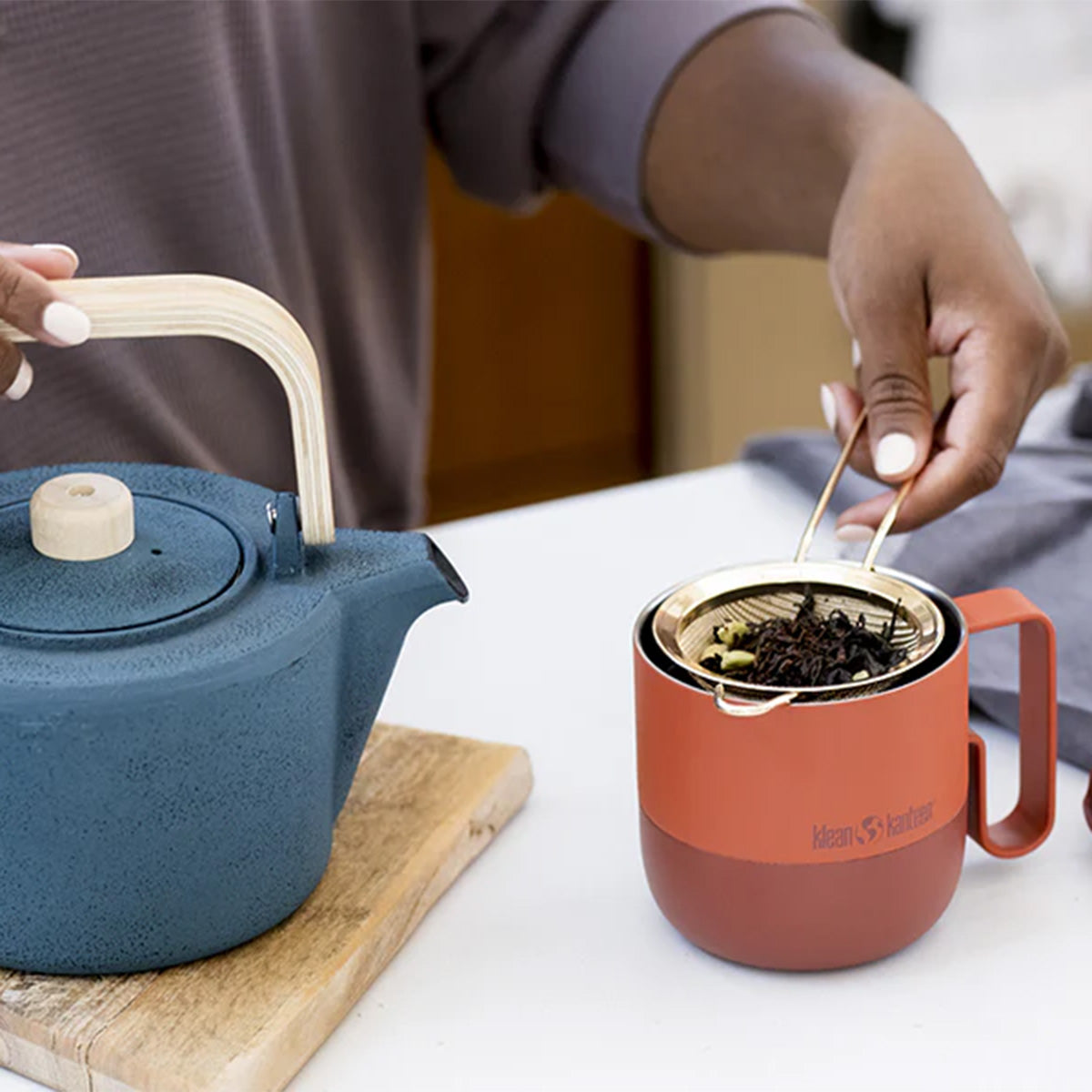14oz-rise-mug-sale-n5 coffee_tea_seep_rise_mug_square.jpg