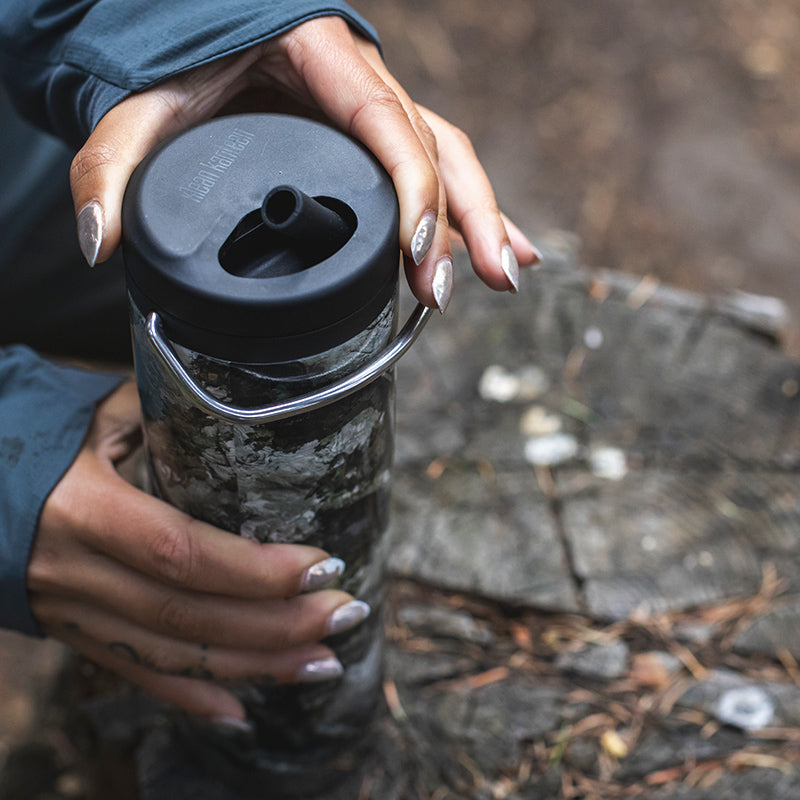 20oz-tkwide-with-twist-cap-mossy-oak-j4 mossyoak_terragila_twist_top_closeup_square.jpg