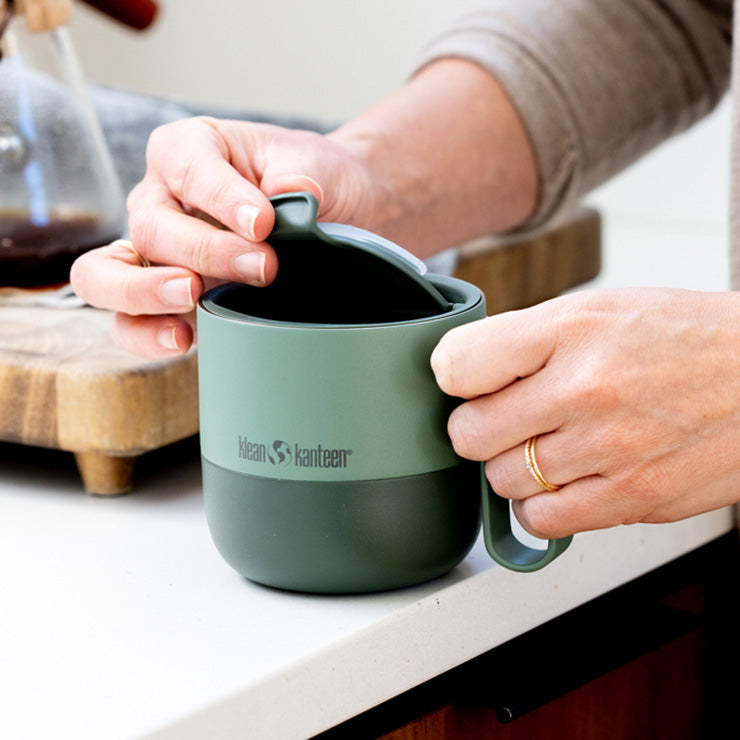 flip-lid-s3 rise_flip_lid_large_coffee_mug.jpg