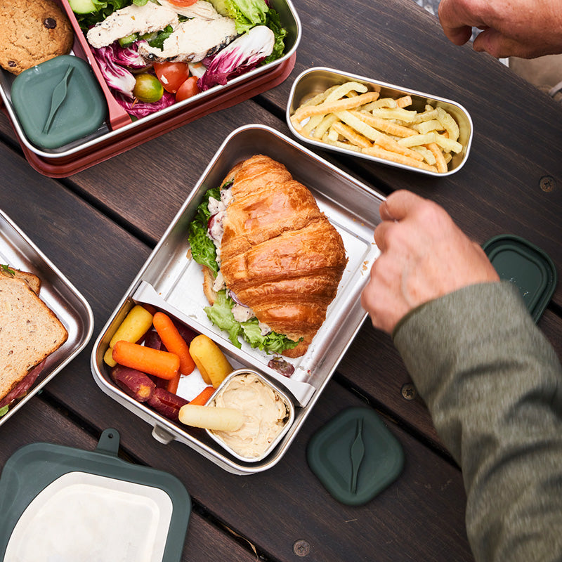 10oz-rise-food-box-snack-h4 rise_food_boxes_topdown_group_snack_square.jpg