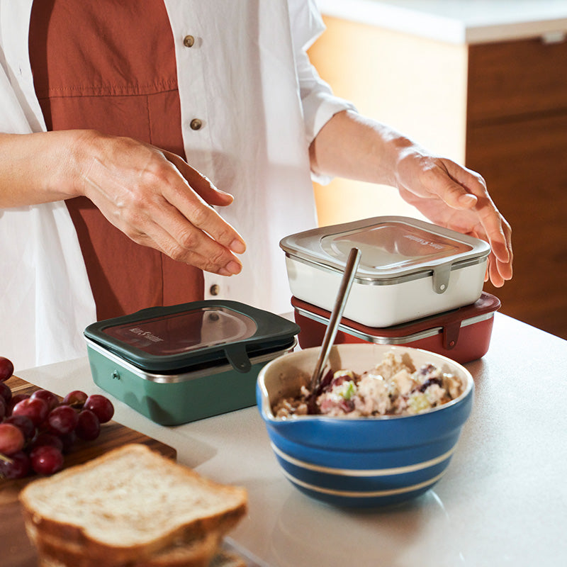 23oz-rise-food-box-lunch-f0 rise_food_lunch_box_kitchen_stack_bowl_square.jpg